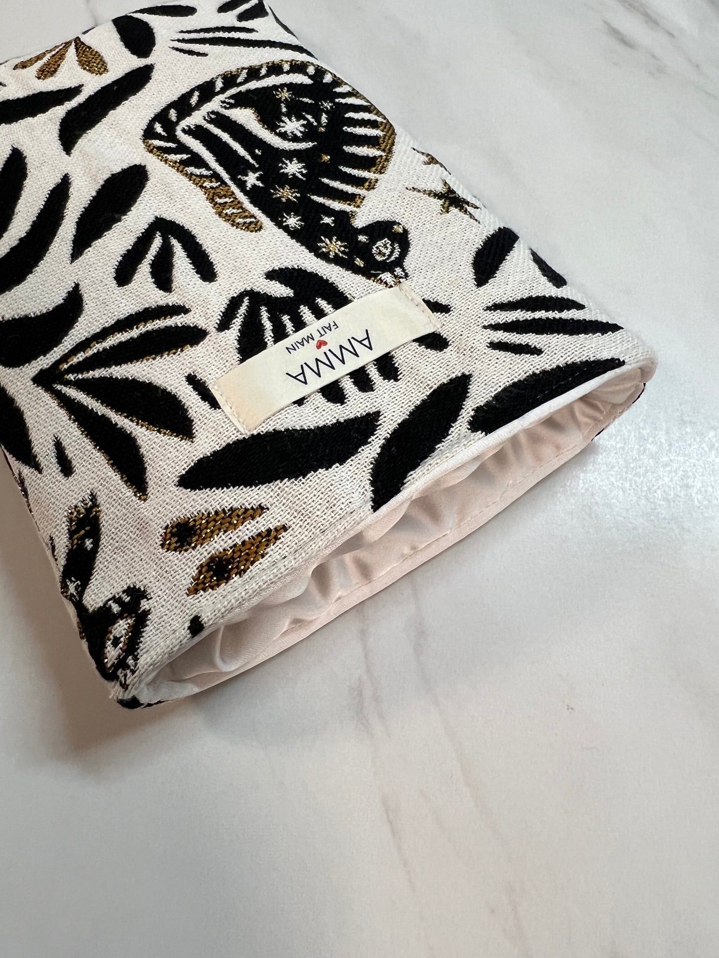 Jacquard Arty Bastet-Buchcover