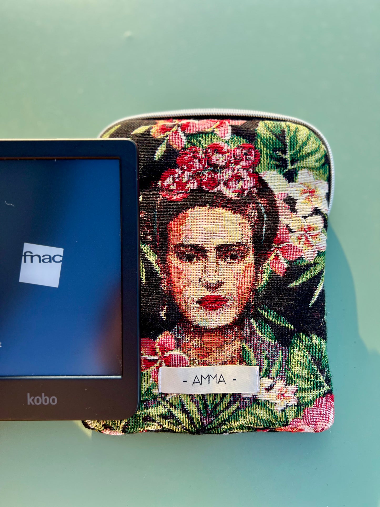 Housse liseuse Kindle/Kobo tissu jacquard - Frida Kahlo