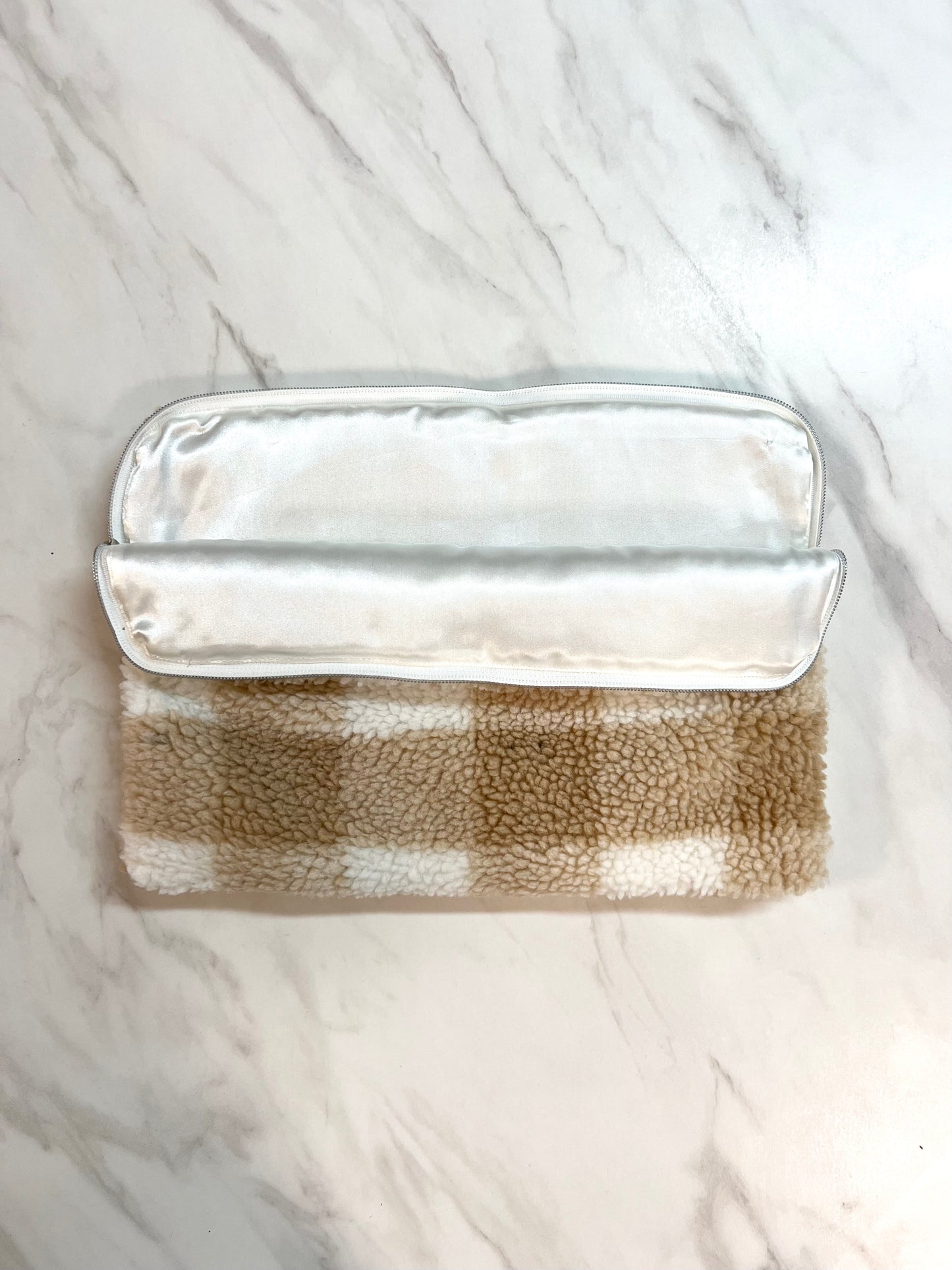 Cocoon fleece computer case