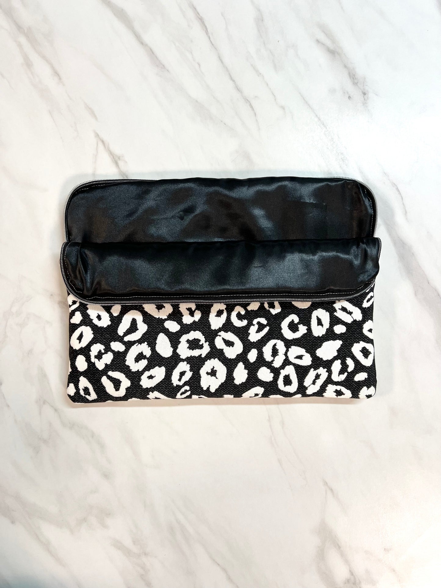 Jacquard fabric computer cover - Black Panthera