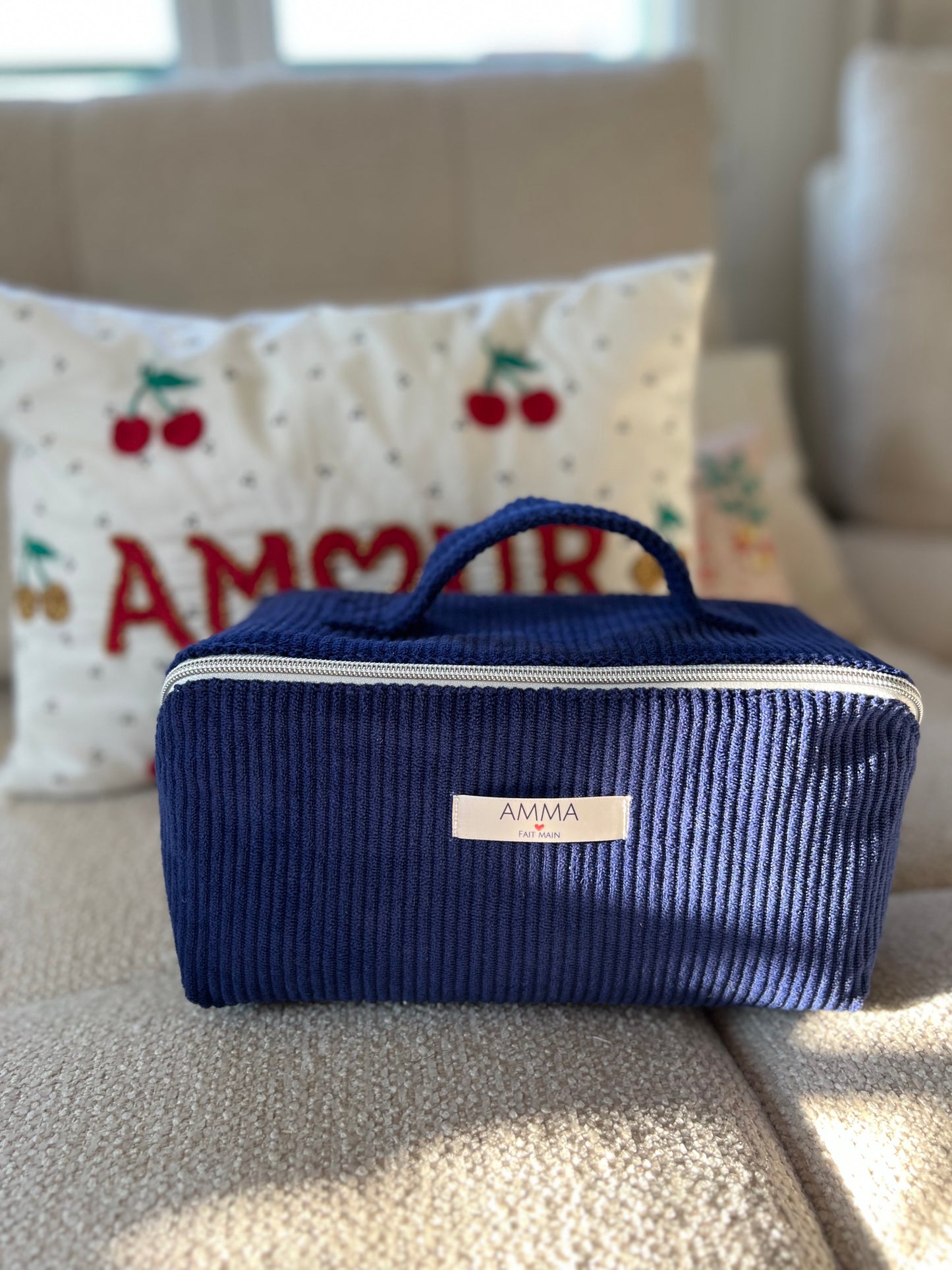 Trousse de toilette Trésor velours côtelé bleu marine