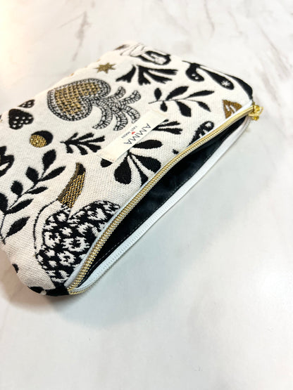 Mini Arty White Pouch