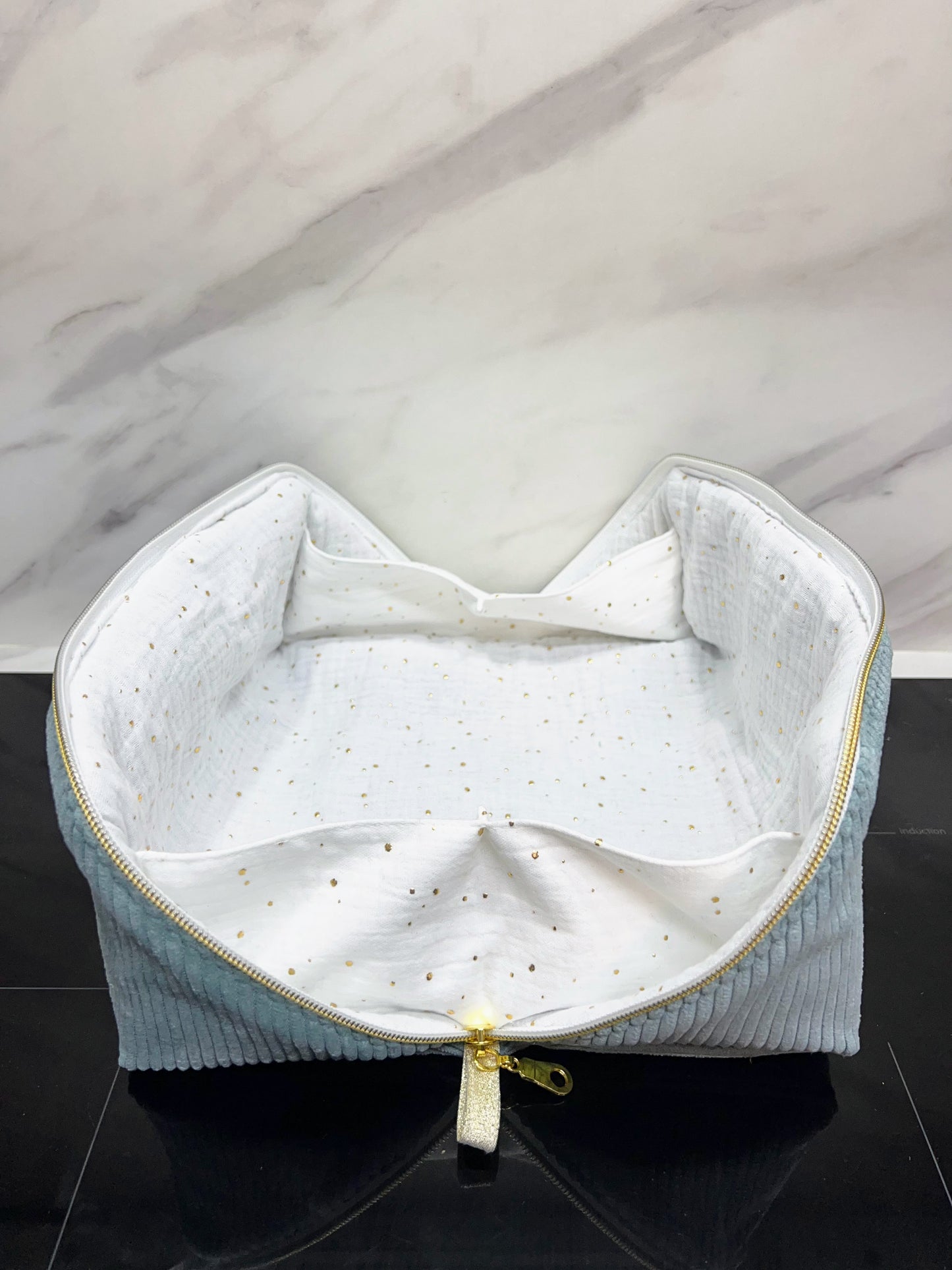 Trousse de toilette Trésor velours côtelé bleu ciel